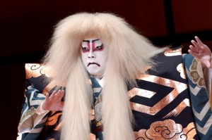 Semana Cultural del Jap｢n.Demostraci｢n de kabuki